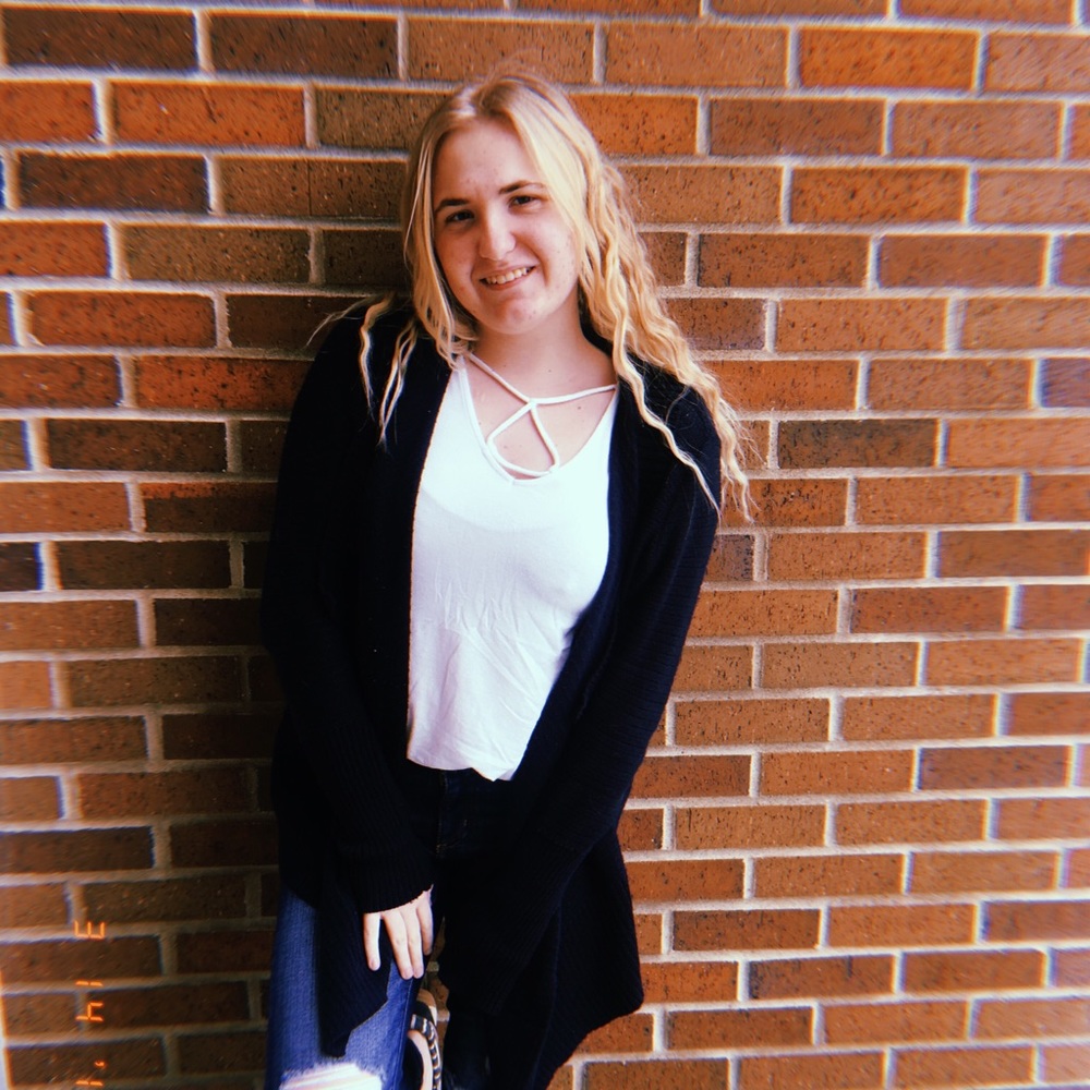 Meet your Posher, Jessica